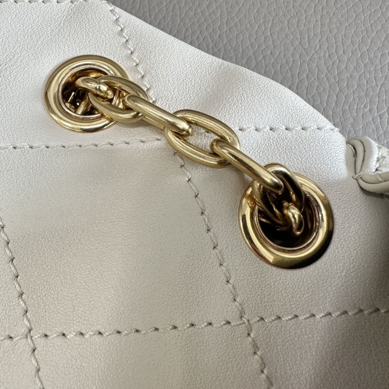 Bv*b*rry satchel bags